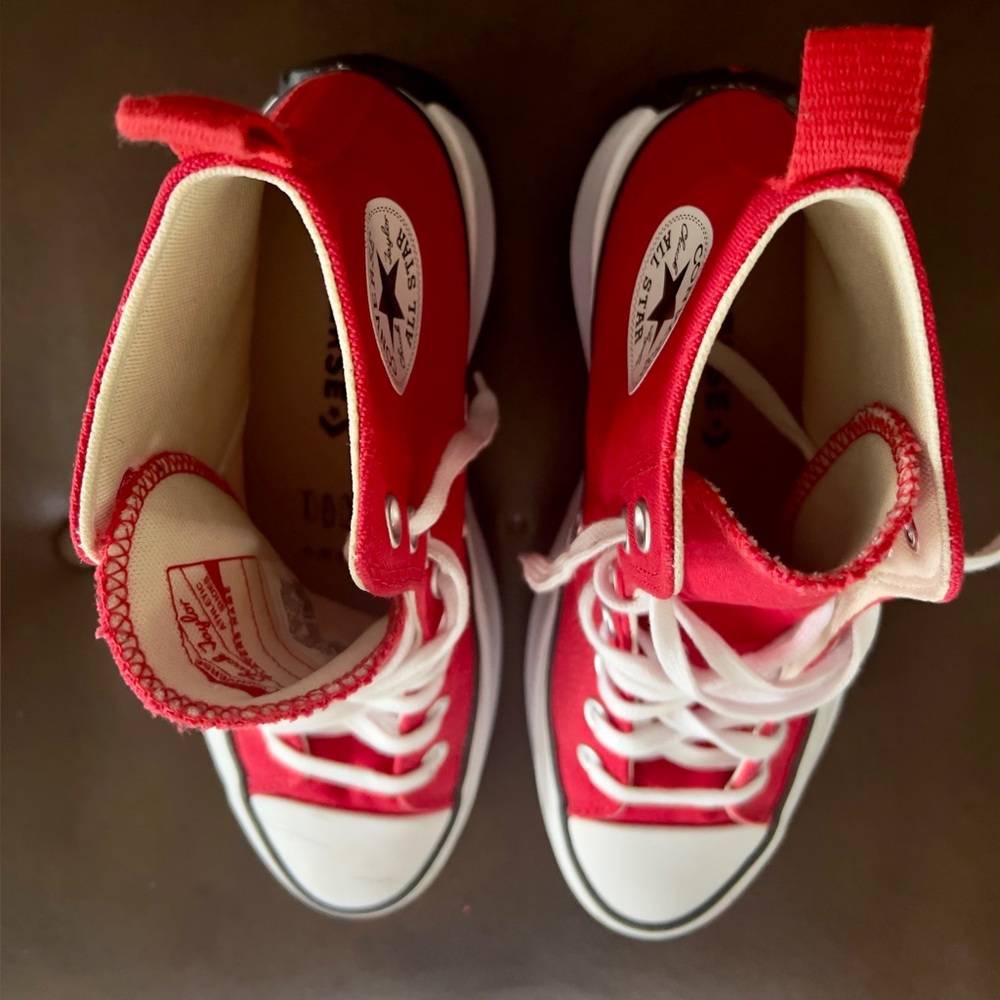 Red/White/Gum - Converse Unisex Run Star Hike Canvas High Top Platform Sneaker - Picture 2 of 6
